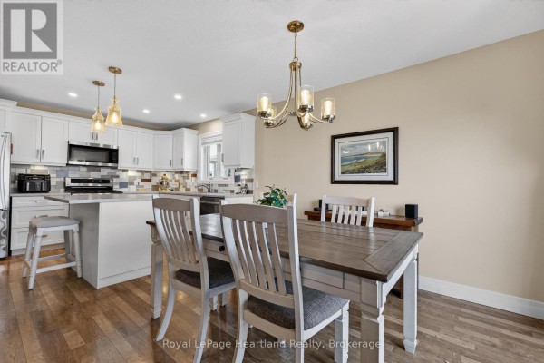 12 Windward Way N, Ashfield Colborne Wawanosh, ON, photo 3