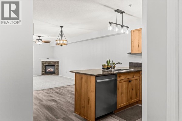 4pc Bathroom - 120, 300 Palliser Lane, Canmore, AB T1W0H5 Photo 2