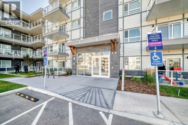 4pc Bathroom - 120, 40 Carrington Plaza Nw, Calgary, AB T3P1X7 Photo 3