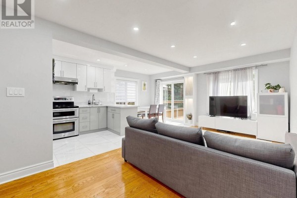 Kitchen - 120 - 1480 Britannia Road W, Mississauga, ON L5V2K4 Photo 3
