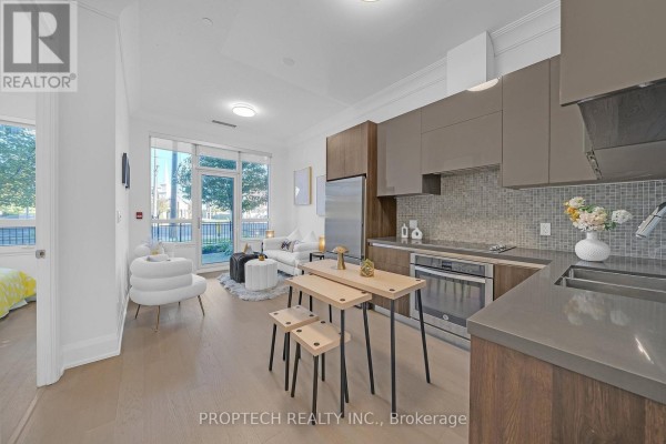 Kitchen - 120 - 25 Water Walk Drive, Markham, ON L6G0G3 Photo 3