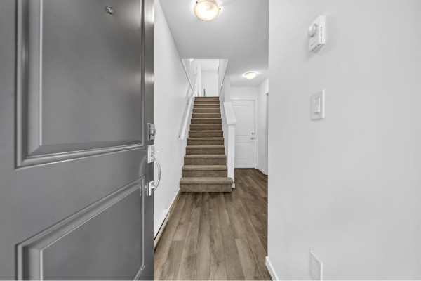 120 15778 85 Avenue, Surrey, BC V4N6W8 Photo 3