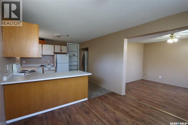 Bedroom - 120 26th Street W, Prince Albert, SK S6V4P9 Photo 5