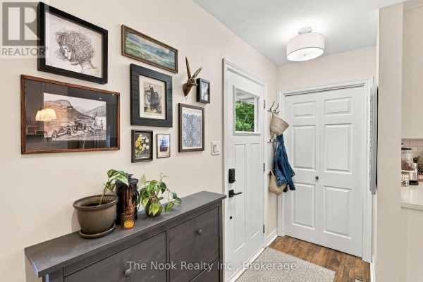 120 Admiral Road, Ajax, ON, photo 2