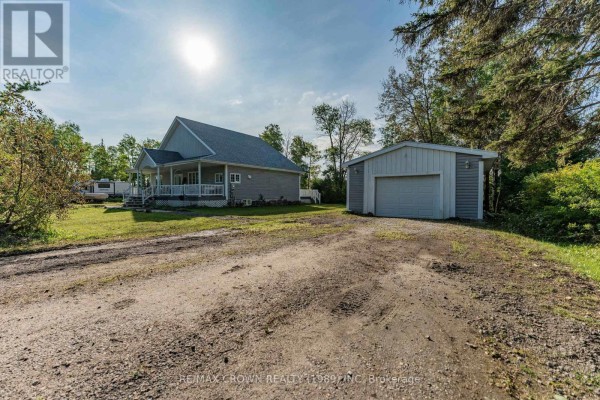 Kitchen - 120 B Mitchell Road, Kapuskasing, ON P5N2X8 Photo 2