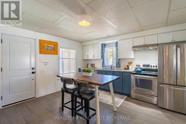 120 Barrie Road, Orillia, ON L3V2P9 Photo 5