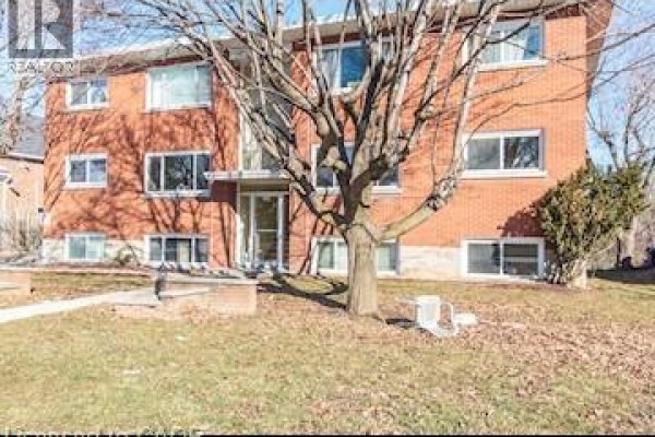 120 Clive Road Unit# 4, Kitchener