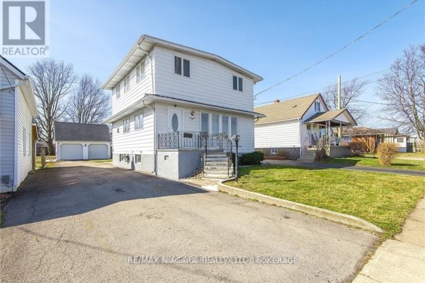 Laundry room - 120 Elizabeth Street, Port Colborne, ON L3K2B9 Photo 2