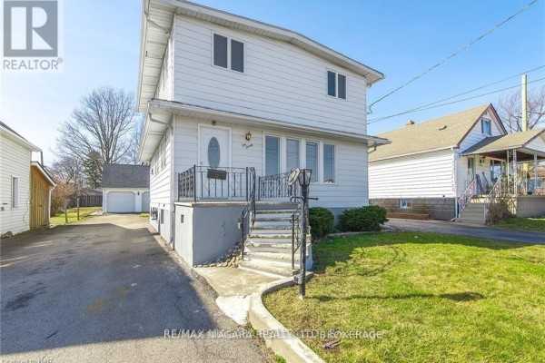 Kitchen - 120 Elizabeth Street, Port Colborne, ON L3K2B9 Photo 3