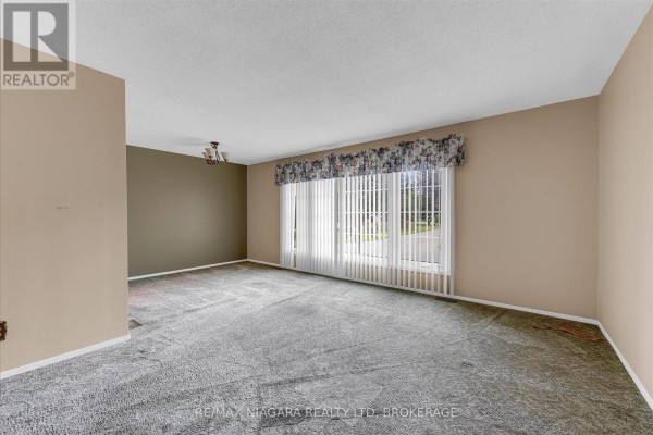 120 Elma Street, St  Catharines, ON, photo 3