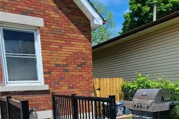Bedroom - 120 Elmwood Avenue Unit# B, Cambridge, ON N1R4Y6 Photo 3