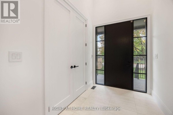 120 Hammell Street, Toronto, ON M3H2P5 Photo 4