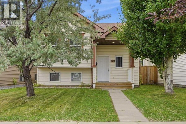 120 Kentwood Drive, Red Deer, AB, photo 2