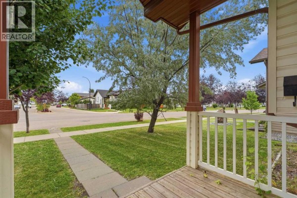120 Kentwood Drive, Red Deer, AB, photo 3