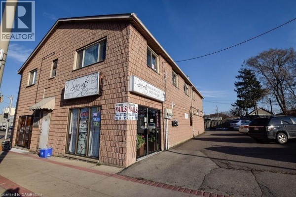 120 Parkdale Avenue N Unit# Main Floor - A, Hamilton, ON L8H5W9 Photo 4