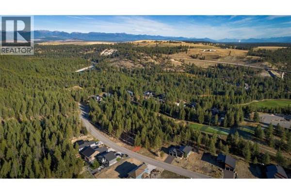 120 Shadow Mountain Boulevard, Cranbrook, BC V1C7C3 Photo 3