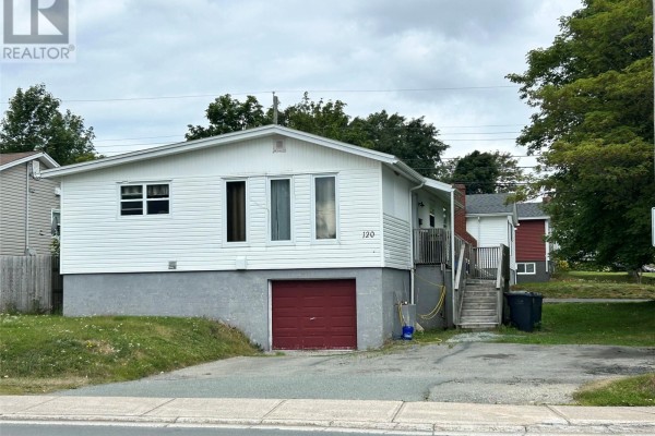 120 Smallwood Drive, Mount Pearl, NL, photo 2