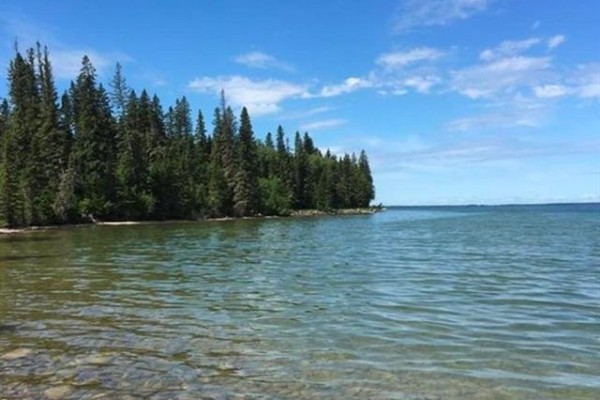 120 Wasagaming Drive, Clear Lake, MB R0J1N0 Photo 4