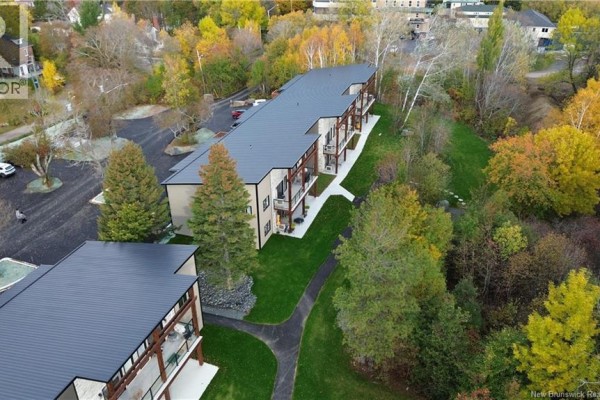 3pc Bathroom - 1200 Golden Park Crescent Unit# 5, Bathurst, NB E2A1V1 Photo 5