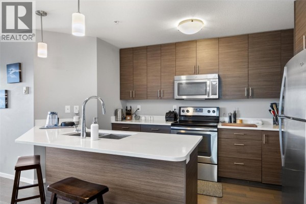 4pc Ensuite bath - 1200 Harrison Place Unit# 204, Kamloops, BC V1S1M1 Photo 2