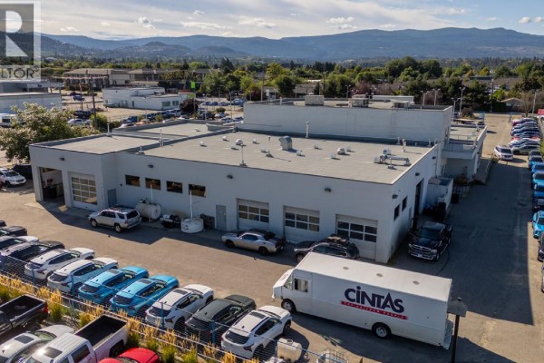 1200 Leathead Road, Kelowna, BC V1X2K4 Photo 5