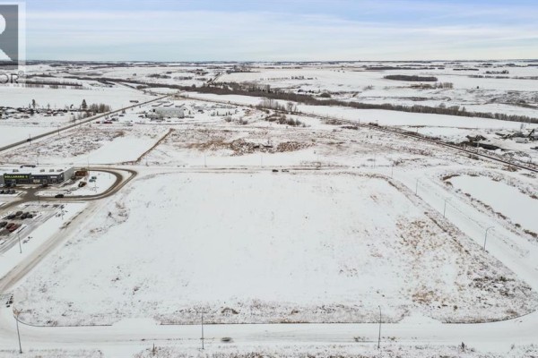 1200 Shantz Drive, Didsbury, AB T0M0W0 Photo 4