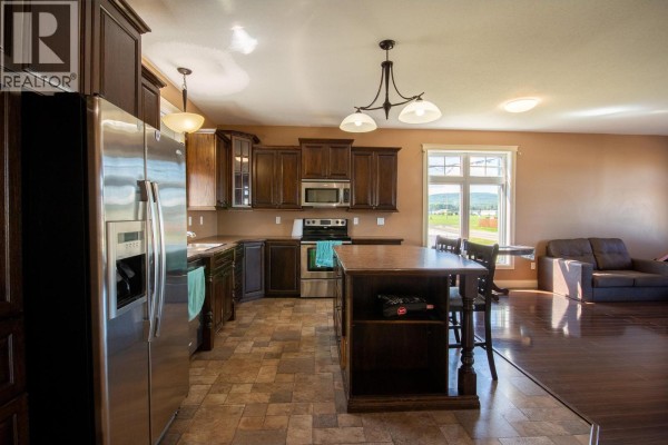 12000 11 Street, Dawson Creek, BC, photo 3