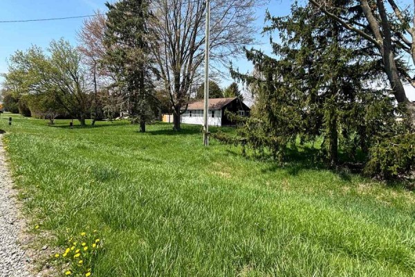 12003 Base Line, Chatham Kent, ON N0P2K0 Photo 2