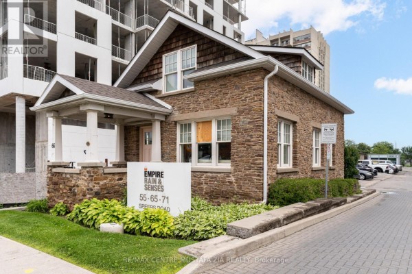 1201 - 65 Speers Road, Oakville, ON L6K0J1 Photo 3