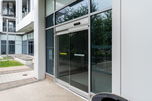1201 - 65 Speers Road, Oakville, ON L6K0J1 Photo 4
