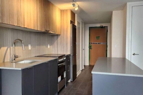 1201 - 8 Tippett Road, Toronto, ON, photo 2