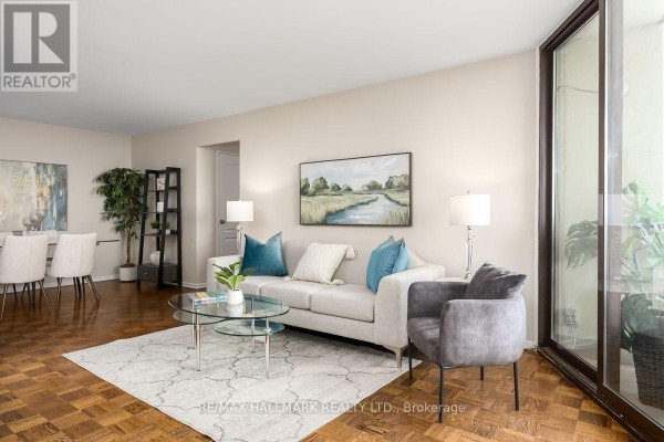 1201 - 980 Broadview Avenue, Toronto, ON, photo 2