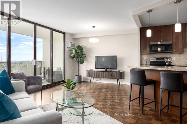 1201 - 980 Broadview Avenue, Toronto, ON, photo 3