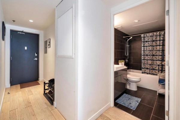 1201 311 Hargrave Street, Winnipeg, MB R3B0V8 Photo 4
