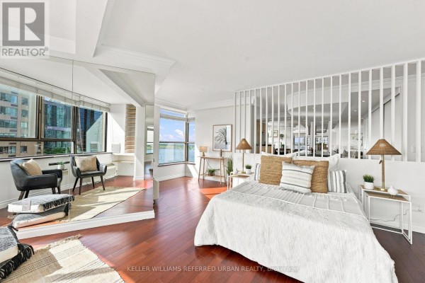Primary Bedroom - 1201/02 - 270 Queens Quay W, Toronto, ON M5J2N4 Photo 4