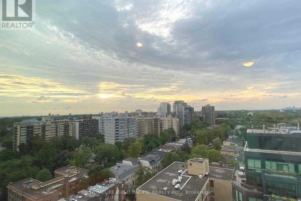 Primary Bedroom - 1202 - 111 St Clair Avenue W, Toronto, ON M4V1N5 Photo 4