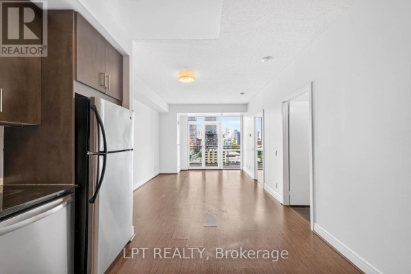 1202 - 112 George Street, Toronto, ON M5A2M5 Photo 5