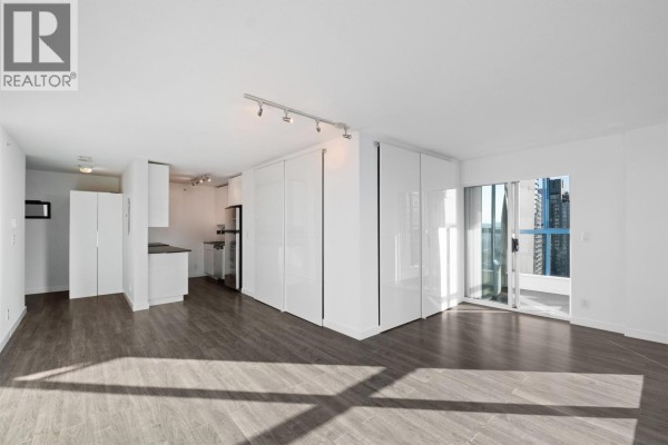 1202 1238 Seymour Street, Vancouver, BC V6B6J3 Photo 2