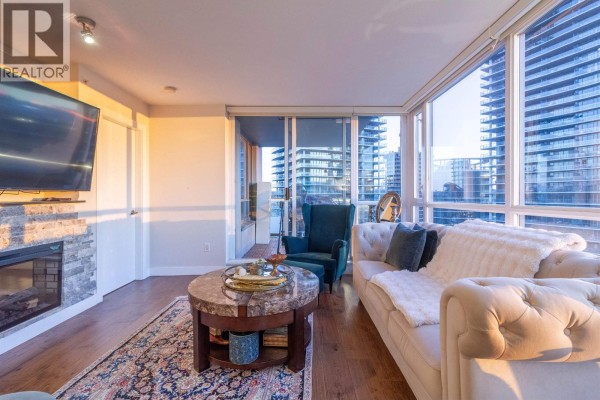 1202 4888 Brentwood Drive, Burnaby, BC V5C0C6 Photo 4