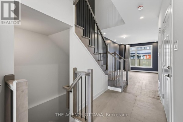 1202 Spoor Street, Ottawa, ON K2K1X7 Photo 5