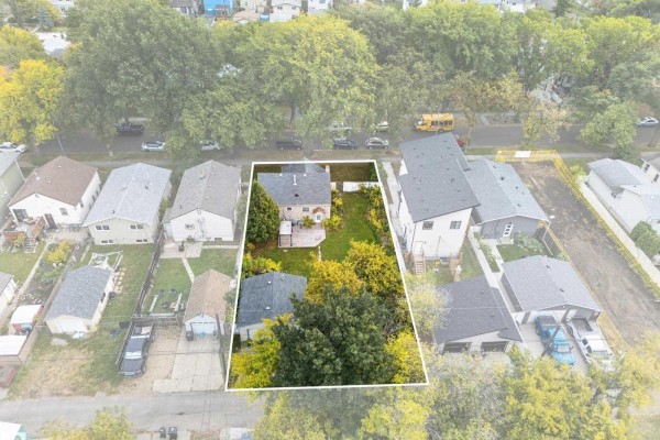 12020 63 St Nw, Edmonton
