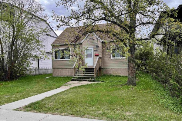 12027 124 St Nw, Edmonton, AB, photo 2