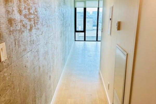 1203 - 111 Bathurst Street, Toronto, ON M5V0M9 Photo 5