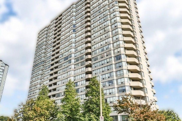 1203 - 400 Webb Drive, Mississauga