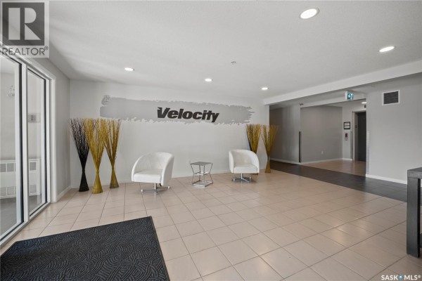 Living room - 1203 5500 Mitchinson Way, Regina, SK S4W0N9 Photo 3