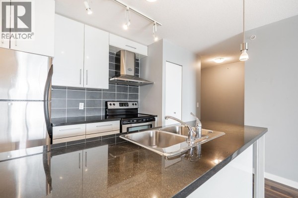 1203 689 Abbott Street, Vancouver, BC V6B0J2 Photo 5