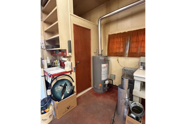 12032 69 St Nw, Edmonton, AB T5B1S6 Photo 5