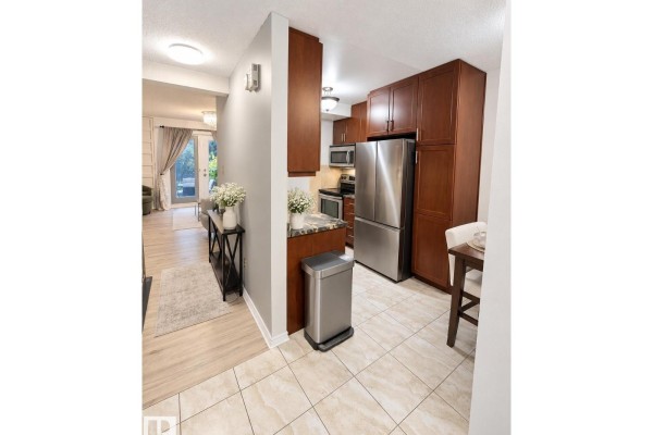 Kitchen - 12034 25 Ave Nw, Edmonton, AB T6J4L3 Photo 3