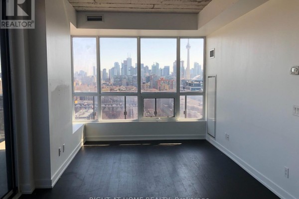 1204 - 1030 King Street W, Toronto, ON M6K0B4 Photo 5