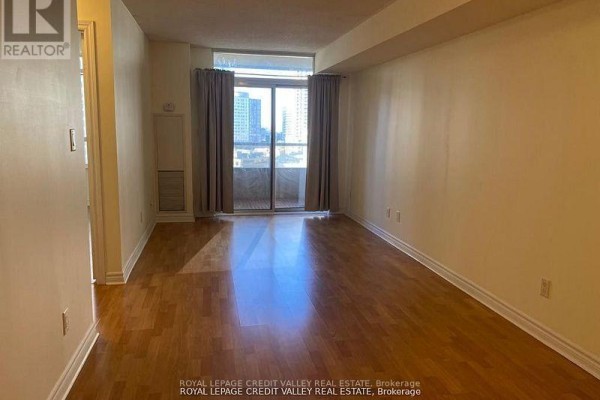 Den - 1204 - 3880 Duke Of York Boulevard, Mississauga, ON L5B4M7 Photo 4